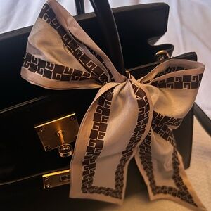 Structured Top Handle Leather Satchel Turn-Lock Black Crossbody Bag Designer.